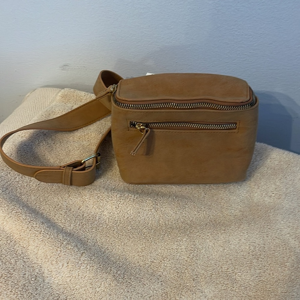 Nubuck belt bag